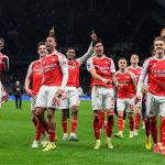 ပထမ တစ်ချက်က ဂိုးသွင်းယူချိန်မှာ မက်စ် ဒေါင်းမန်းရဲ့ အသက်က ၁၆ နှစ်နဲ့ ၇၃ ရက်သာ ရှိသေးတာကြောင့် ပရီးမီးယားလိဂ် သမိုင်းတစ်လျှောက် အသက်အငယ်ဆုံး ဂိုးသွင်းရှင် ဖြစ်လာခဲ့ပါတယ်။