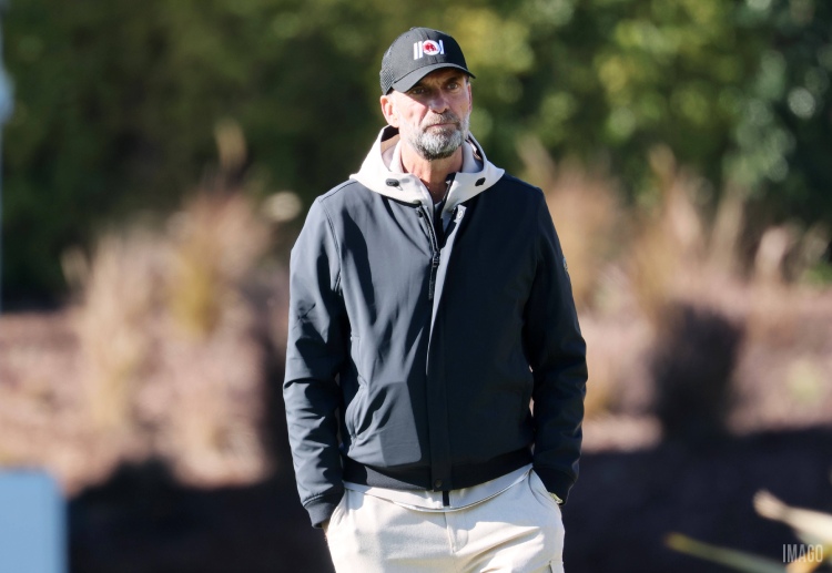 တဖက် မှာလည်း လစ်ဗာပူးလ်က အာနေး ဆလော့တ် လက်အောက်မှာ ရုန်းကန်နေရတာကြောင့် ကလော့ပ် အနေနဲ့ ပရီးမီးယားလိဂ် ကလပ်ဟောင်းကို မကြာခင် တကျော့ပြန် ကိုင်တွယ်မလား ဆိုတာ စောင့်ကြည့်ရမှာ ဖြစ်ပါတယ်။