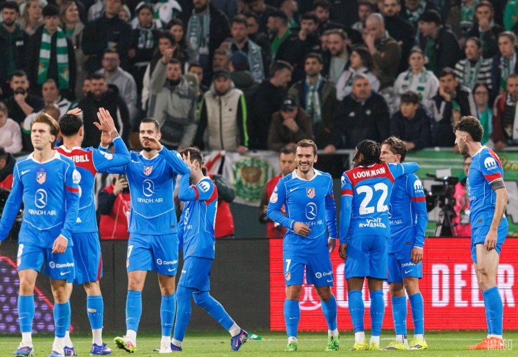 Atletico Madrid ended the first leg of their Copa del Rey clash vs Barcelona with a 4-0 win