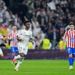La Liga: Real Madrid tiếp tục duy trì khoảng cách 4 điểm với Barcelona