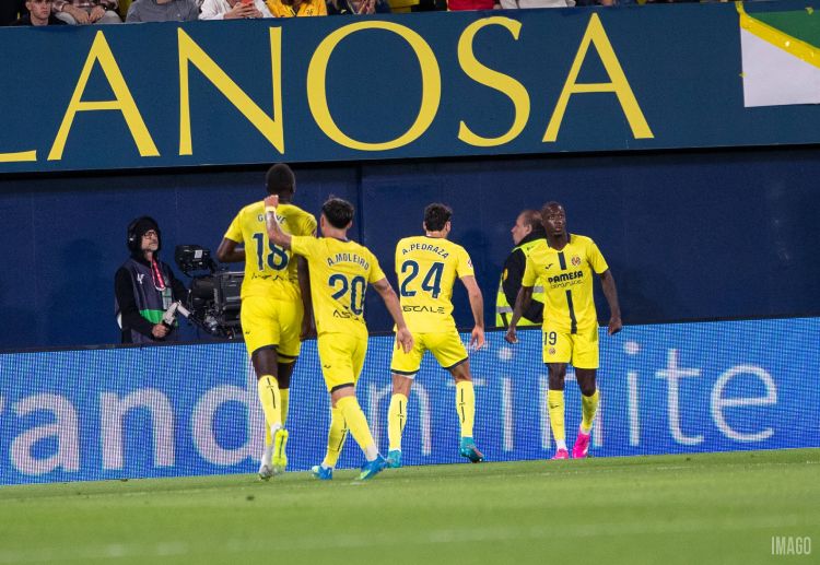 西甲联赛 莫雷诺与佩佩在上半场先后建功，帮助比利亚雷亚尔迅速掌控比赛。